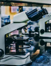 מיקרוסקופ מהיחידה